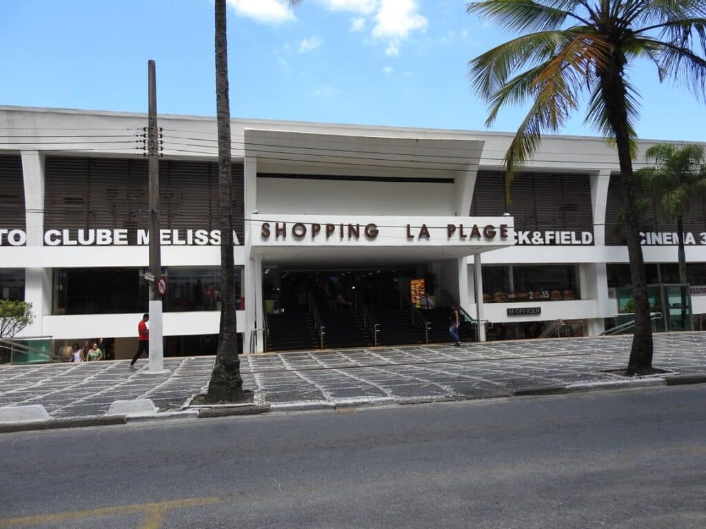 Shopping no Guarujá - La Plage