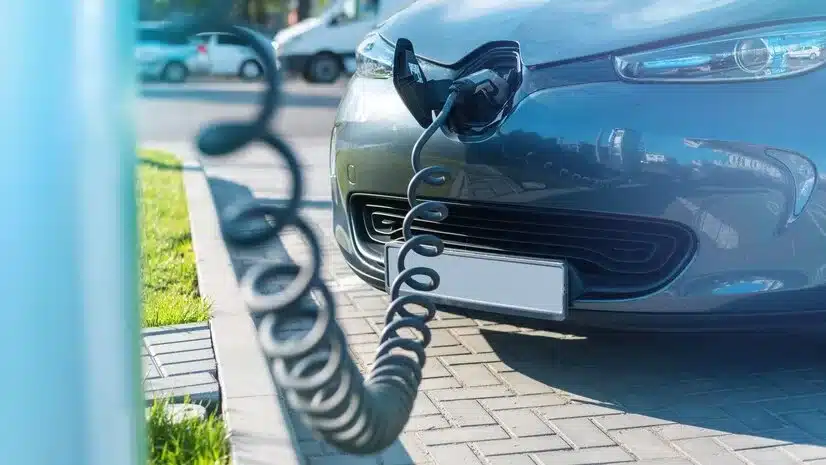 Onde Encontrar Carregadores para Carros Elétricos no Guarujá